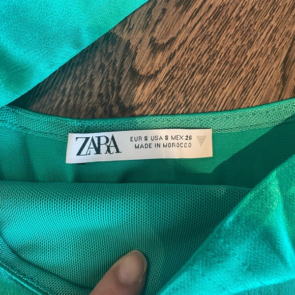 Emerald green satin corset from ZARA, size S - Picture 3 of 3